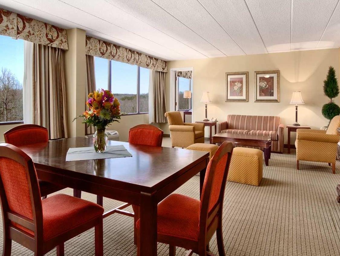 Doubletree By Hilton Charlottesville Extérieur photo