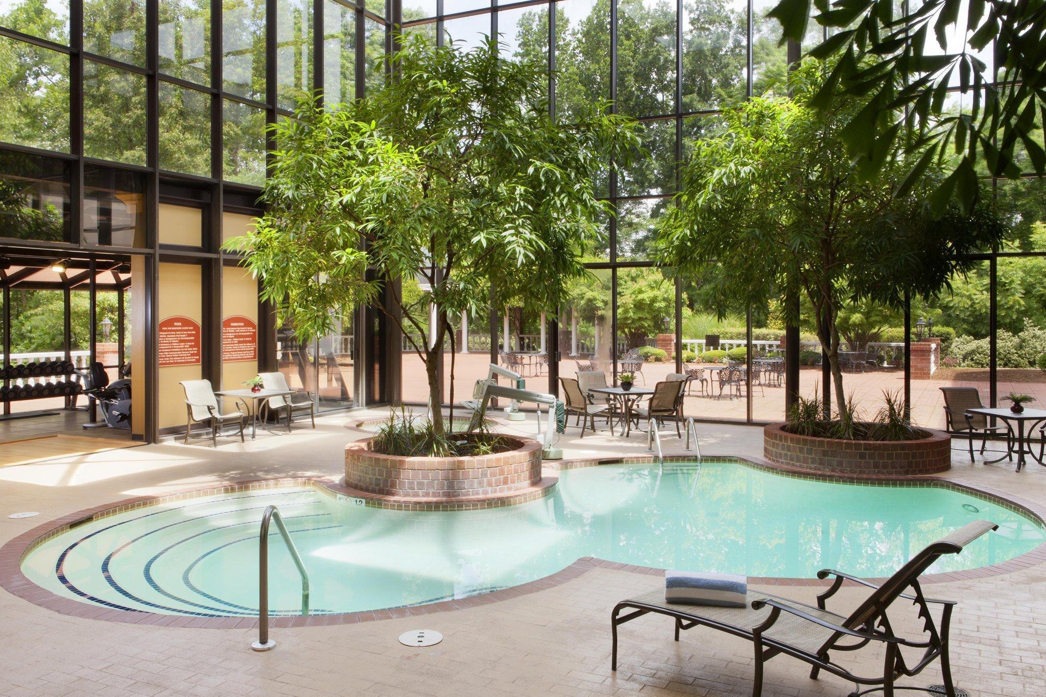 Doubletree By Hilton Charlottesville Extérieur photo