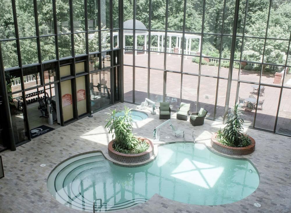 Doubletree By Hilton Charlottesville Extérieur photo