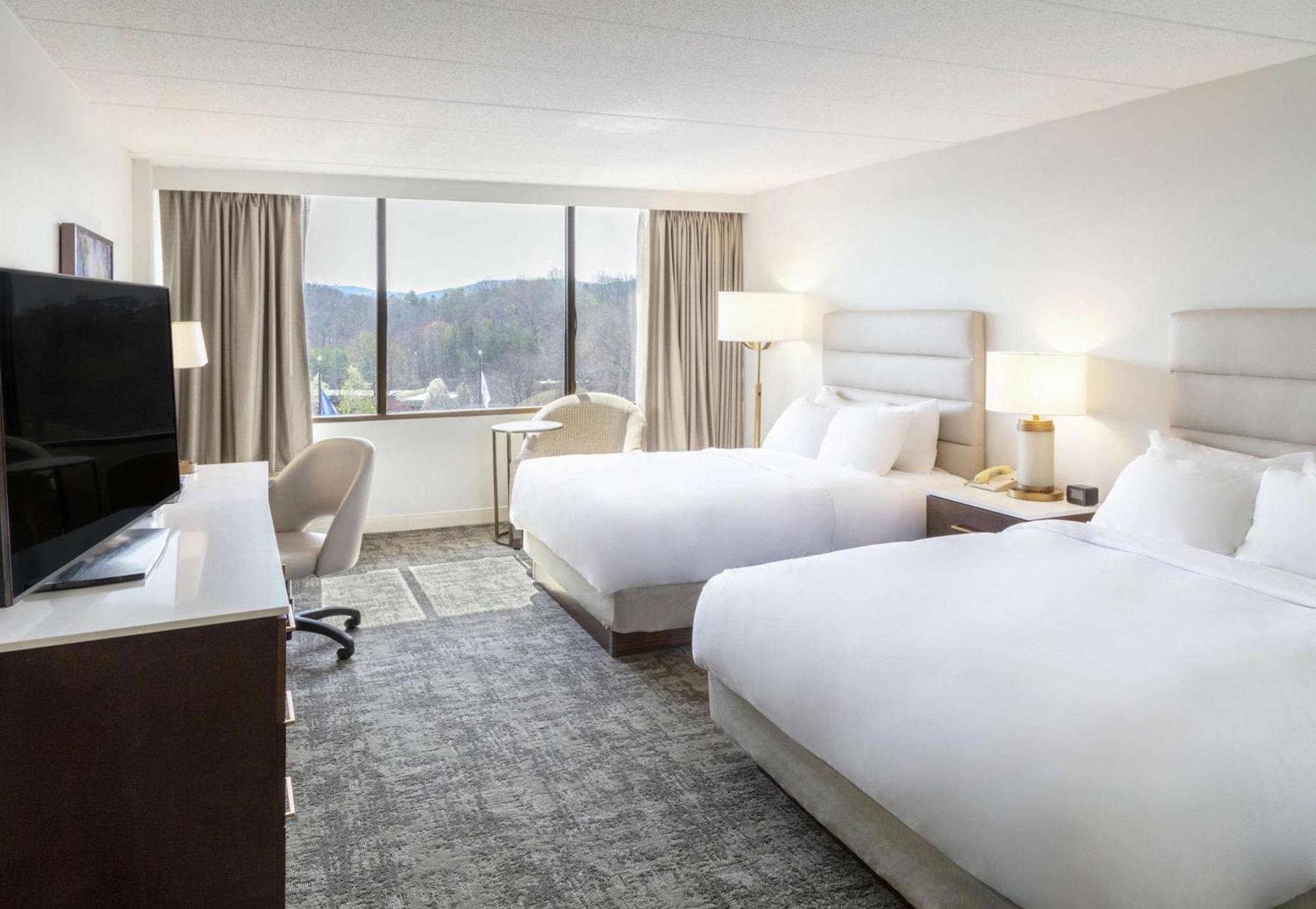 Doubletree By Hilton Charlottesville Extérieur photo