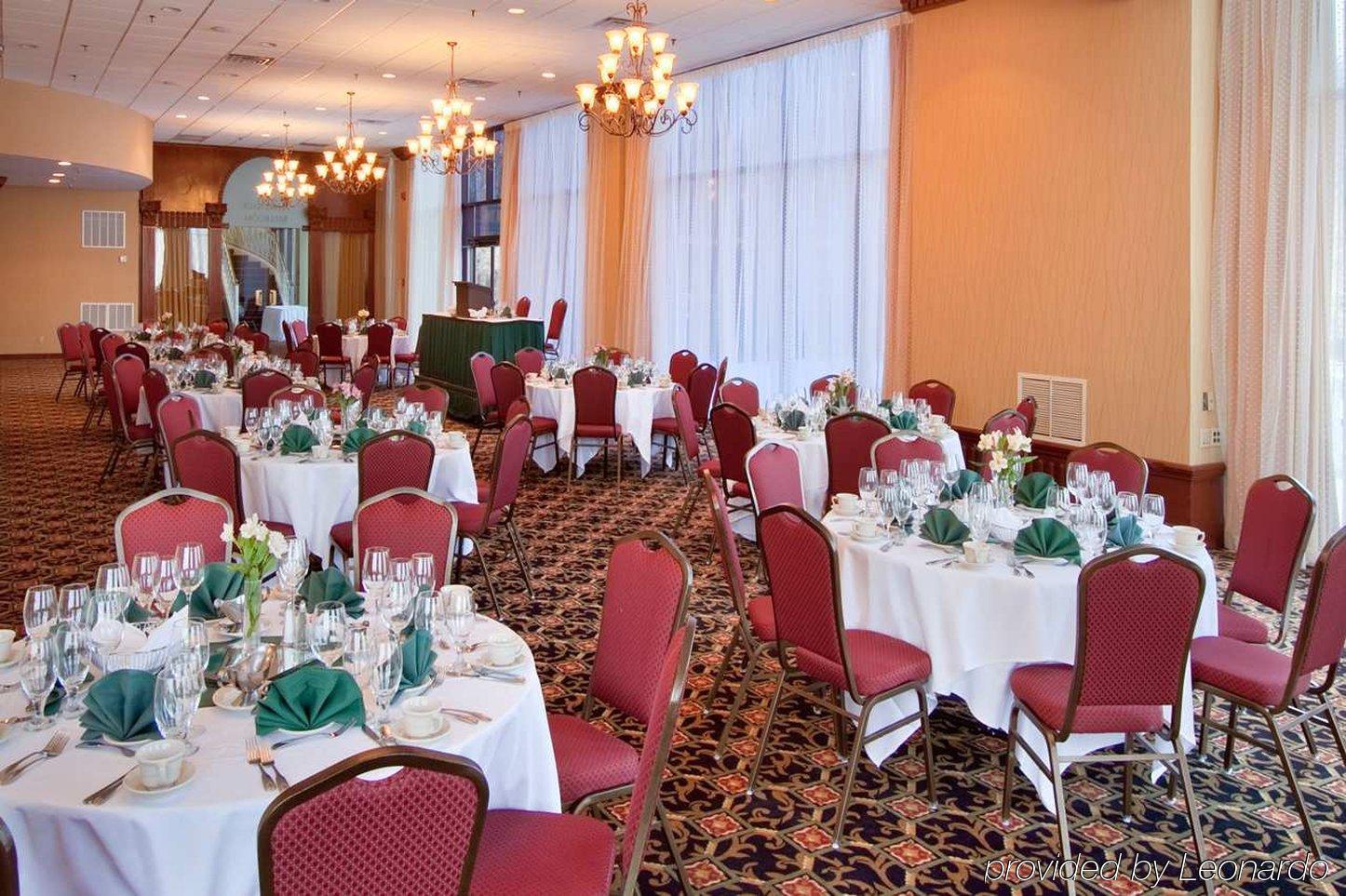 Doubletree By Hilton Charlottesville Restaurant photo